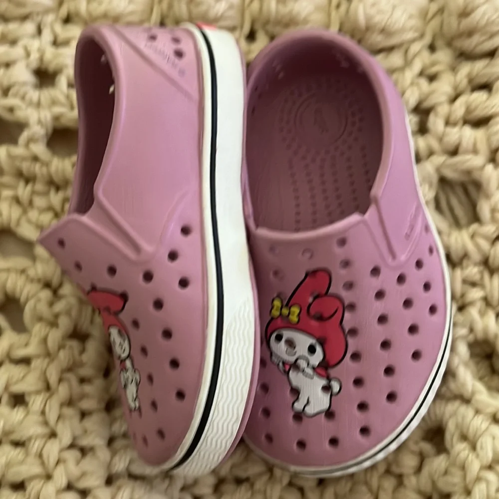 Native My Melody water shoe infant size 4